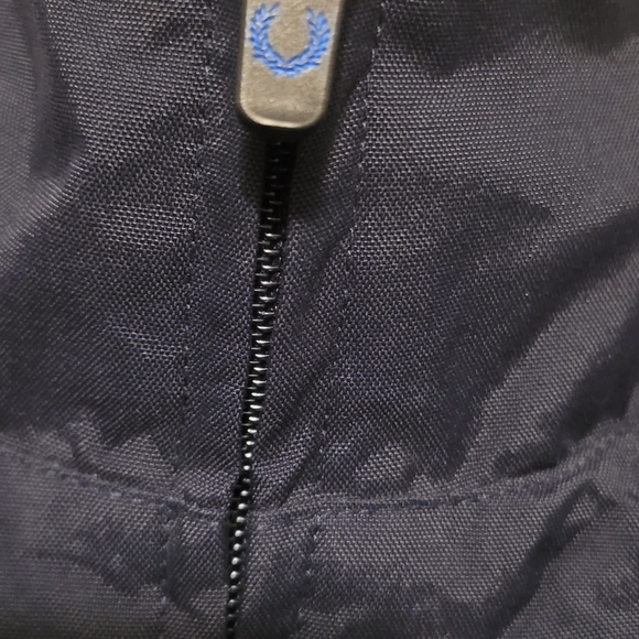 FRED PERRY HARRINGTON JACKET NAVY MEDIUM - Picture 4 of 5